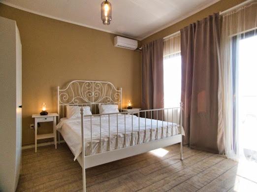 Resedinta Printeselor Hotel Vadu Exterior photo